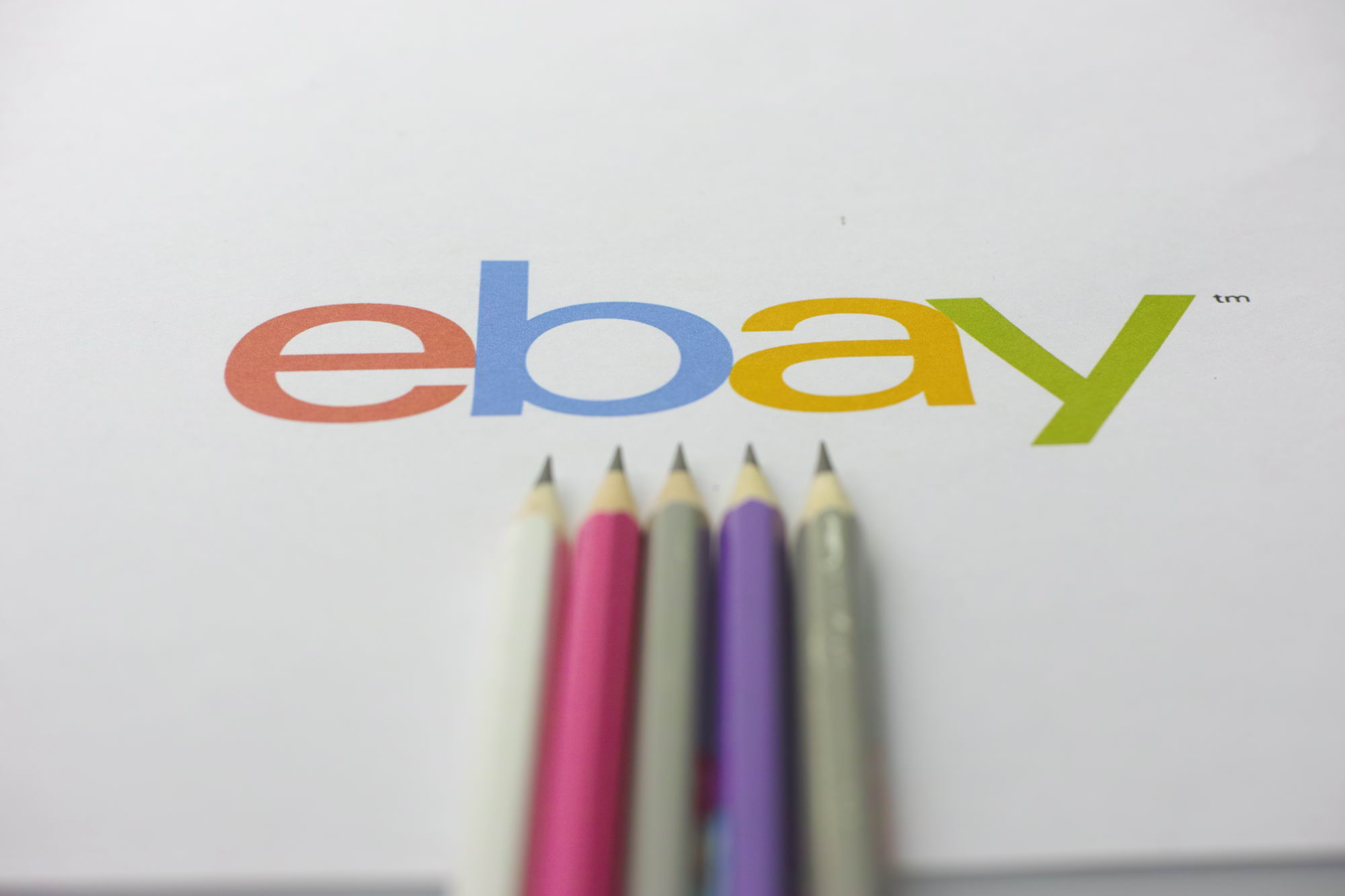 eBay宣布新的计划 助小企业卖家渡过疫情危机