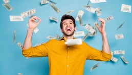 安克入局第一年就卖超2亿！这一类目在赚大钱